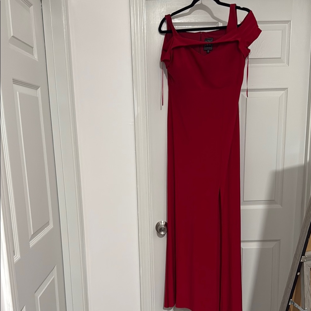 Elegant Red Off-Shoulder Dress